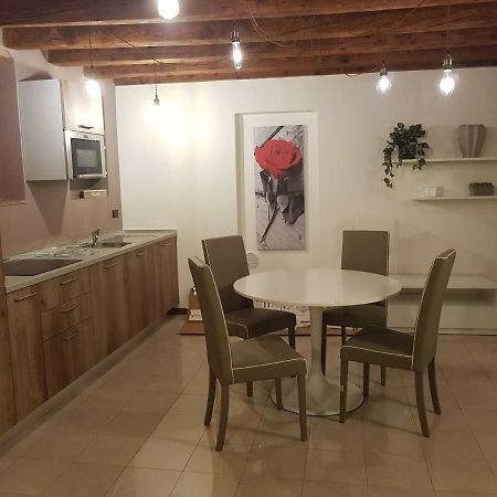 Apartamento Casa Rossella Verona Exterior foto