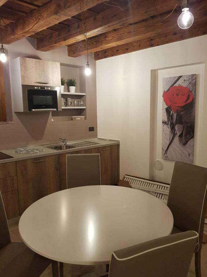 Apartamento Casa Rossella Verona Exterior foto
